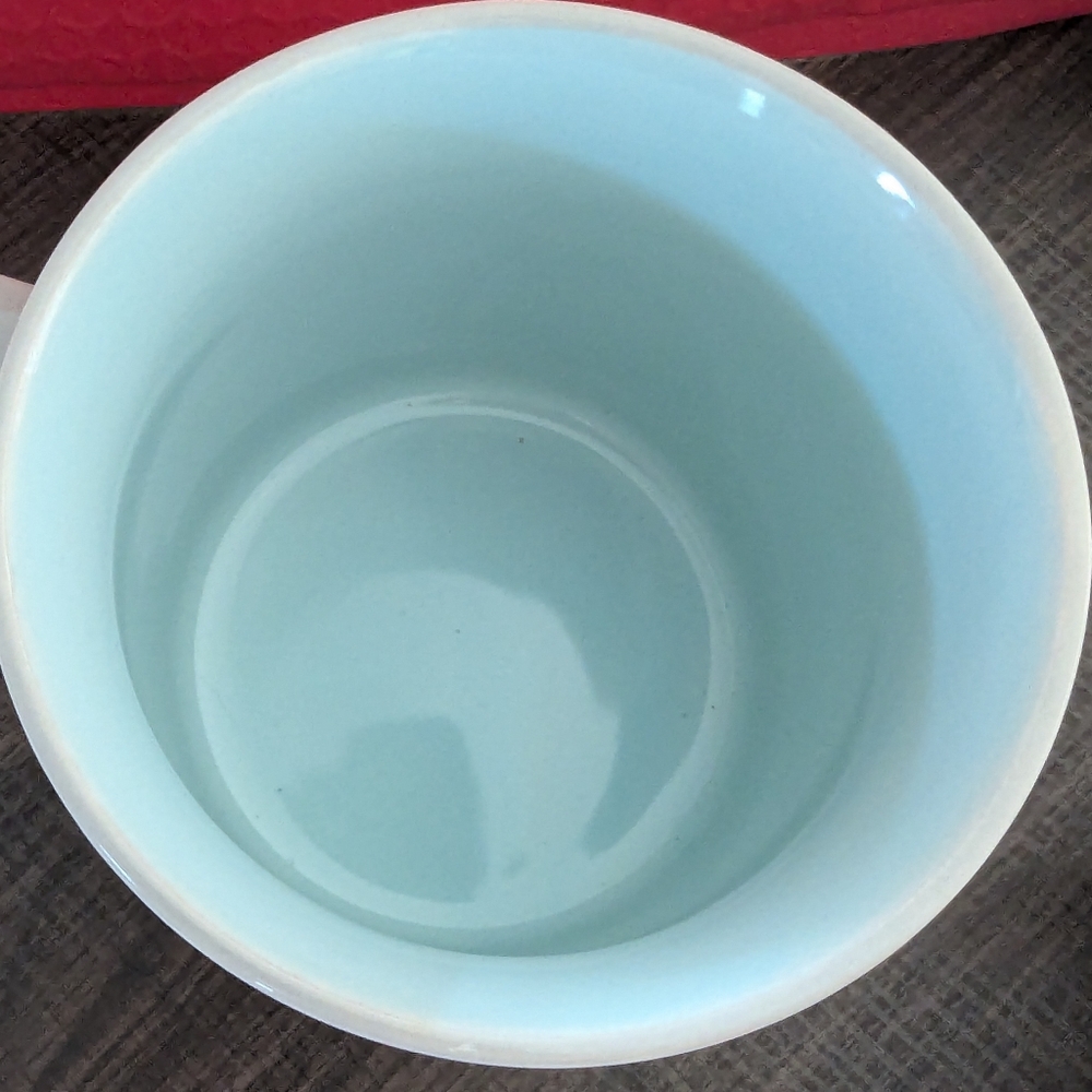 Best Cat Mom Ever Mug with Minimalist Design - Picture 3 of 3